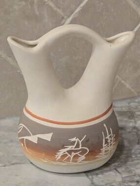 Vintage Native American 1st Nations Navajo Wedding Vase pottery Signed Art Pot